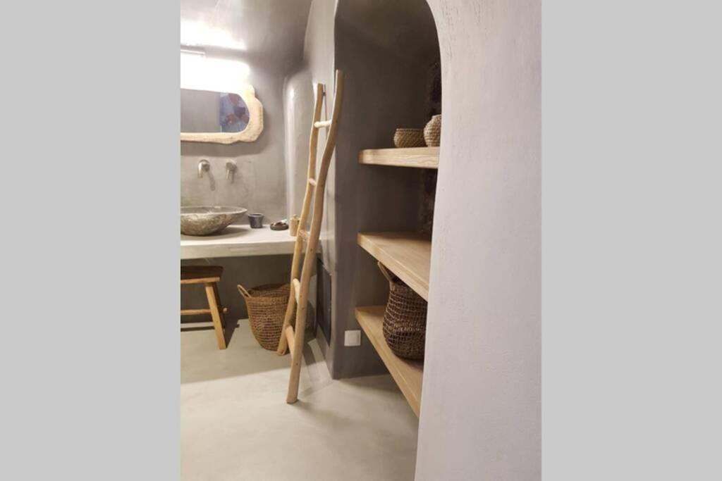 Santorini Folia Cave House With Jacuzzi Villa Pyrgos Kallistis Luaran gambar